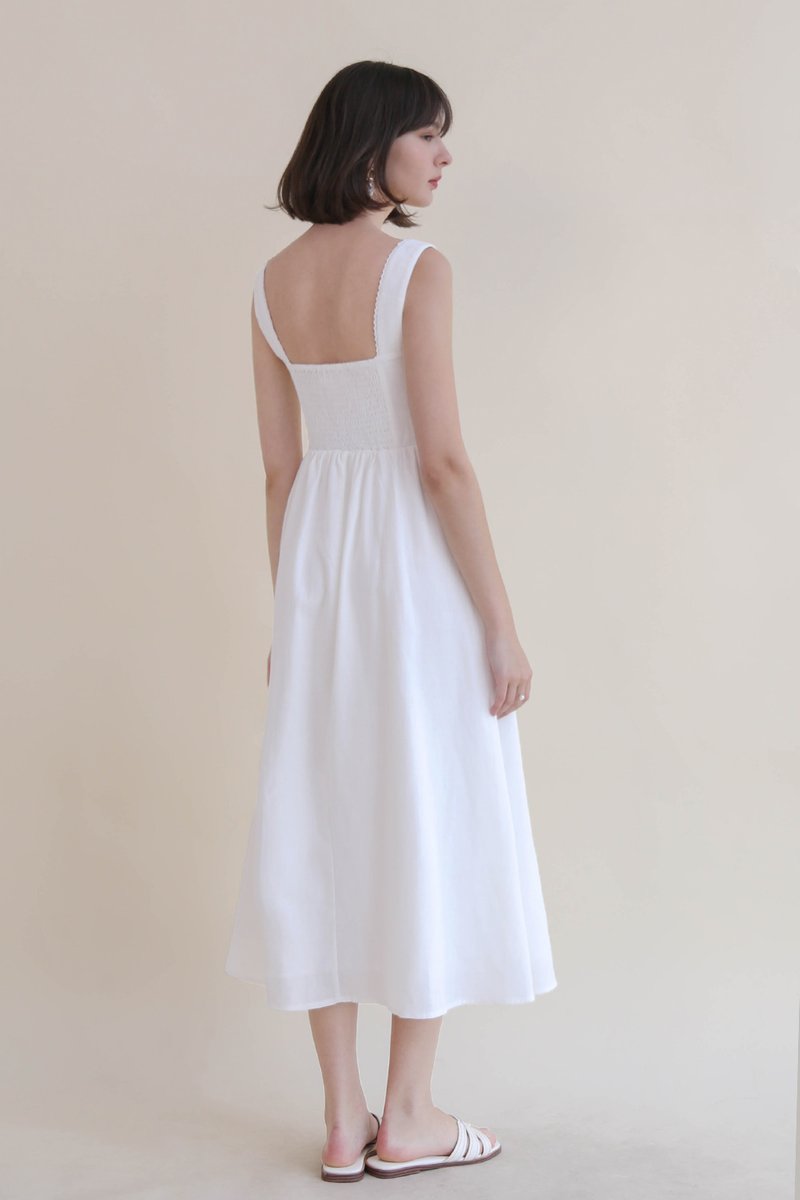 White linen sales cocktail dress