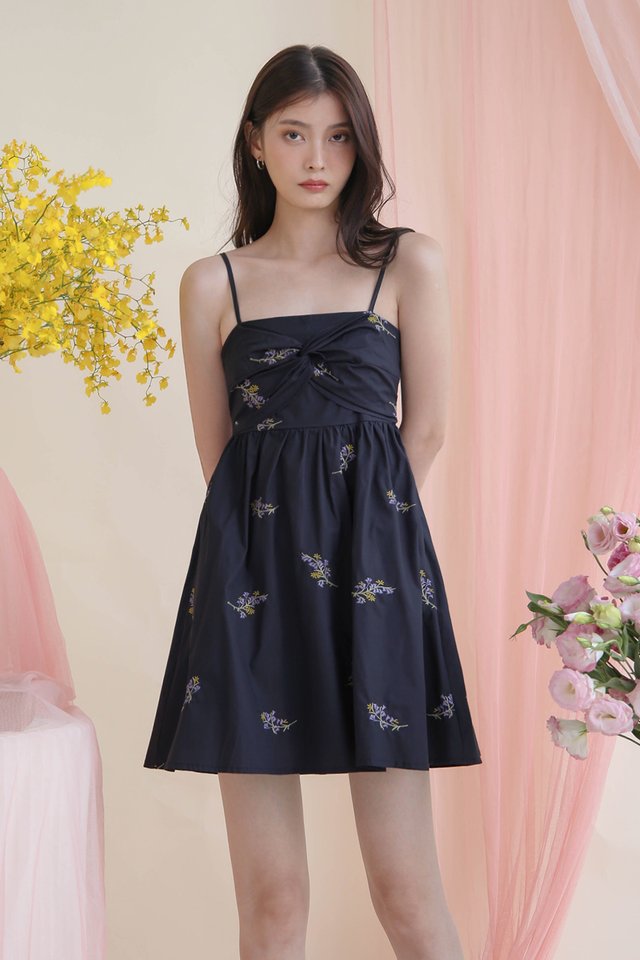 GIANNA FLORAL EMBROIDERY DRESS NAVY