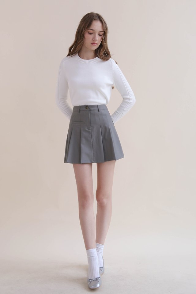 MAYA PLEATED SKORTS LIGHT GREY