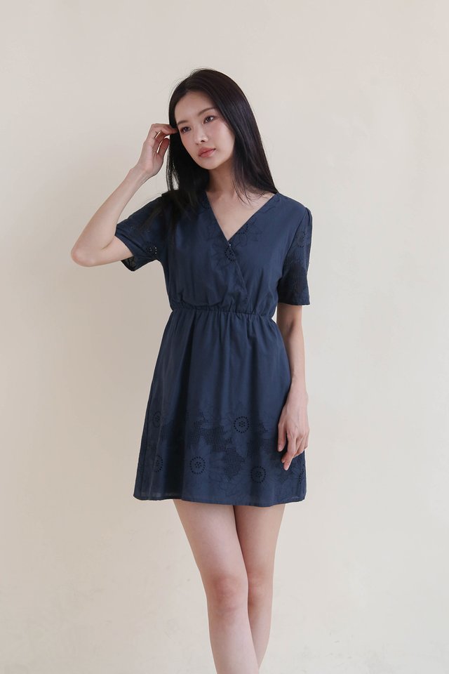 BONNIE EYELET WRAP DRESS NAVY