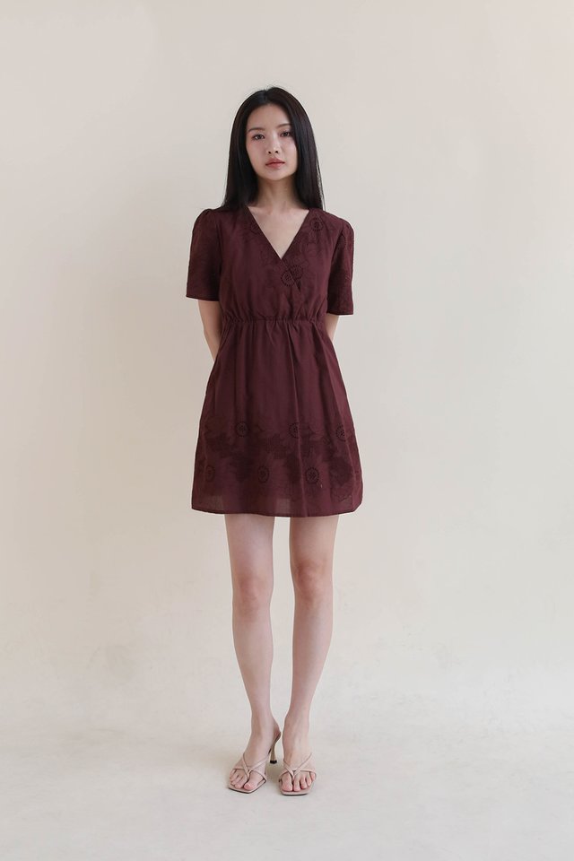 BONNIE EYELET WRAP DRESS WINE