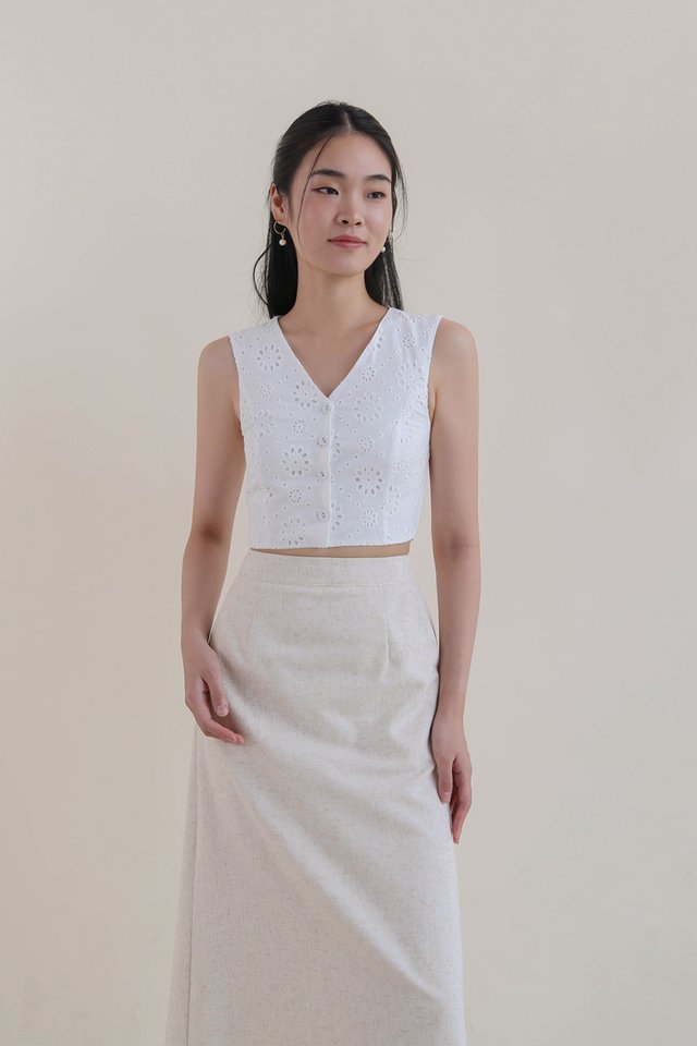 ANINE EYELET BUTTON CROP TOP WHITE