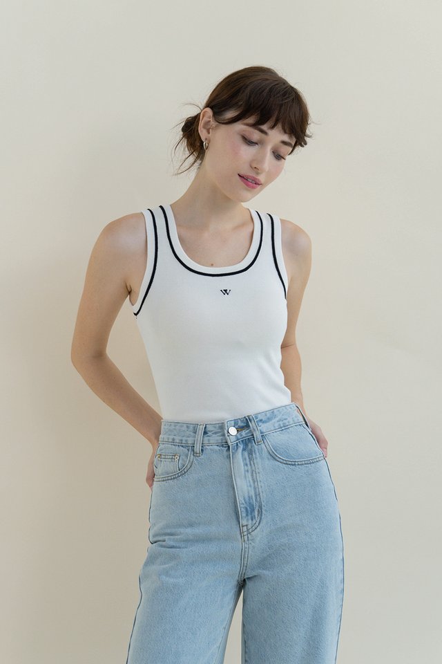 LEI REGULAR CONTRAST LOGO TOP WHITE