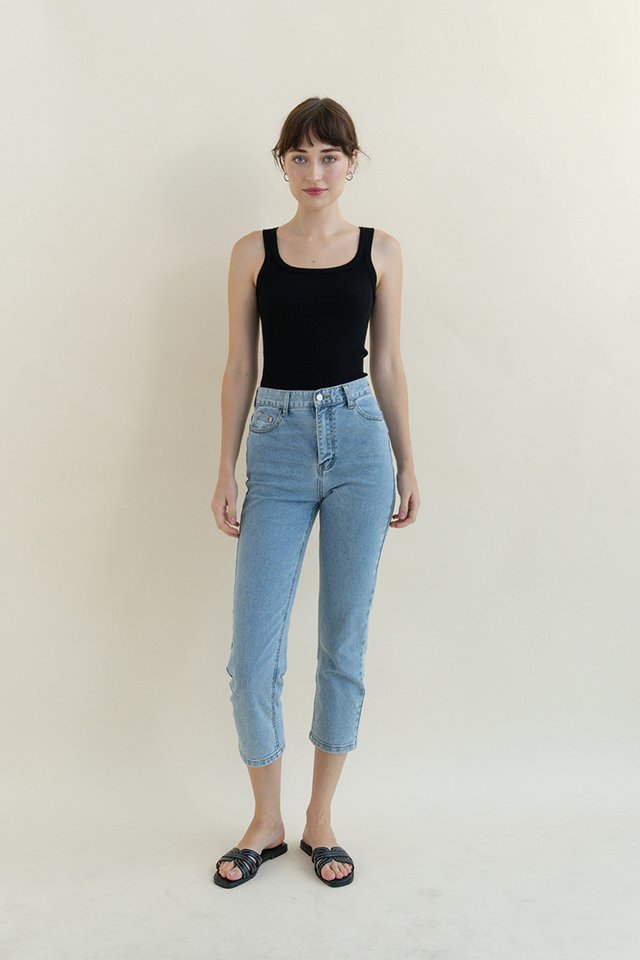 BREA RIBBED KNIT SPAG TOP BLACK