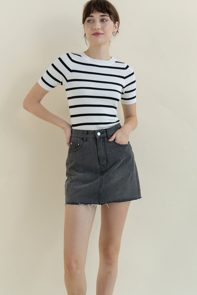 THEO DENIM SKORTS ACID BLACK