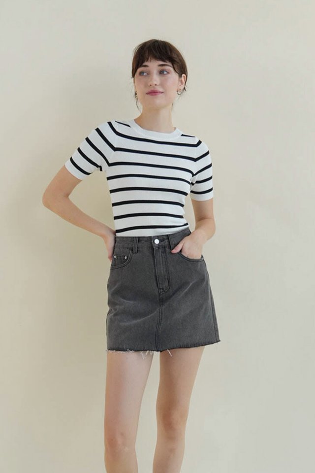 THEO DENIM SKORTS ACID BLACK