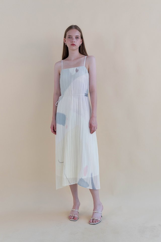 ARIEL PLEATED DRESS FROST
