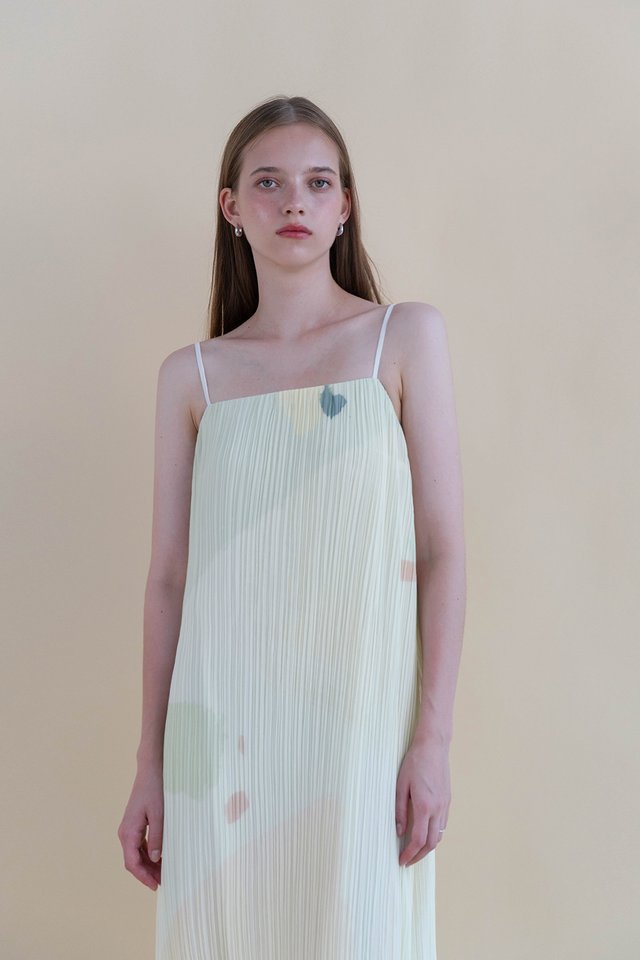 ARIEL PLEATED DRESS SPRING