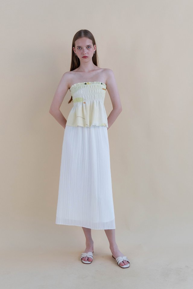 IMELDA PLEATED FLARE SKIRT WHITE