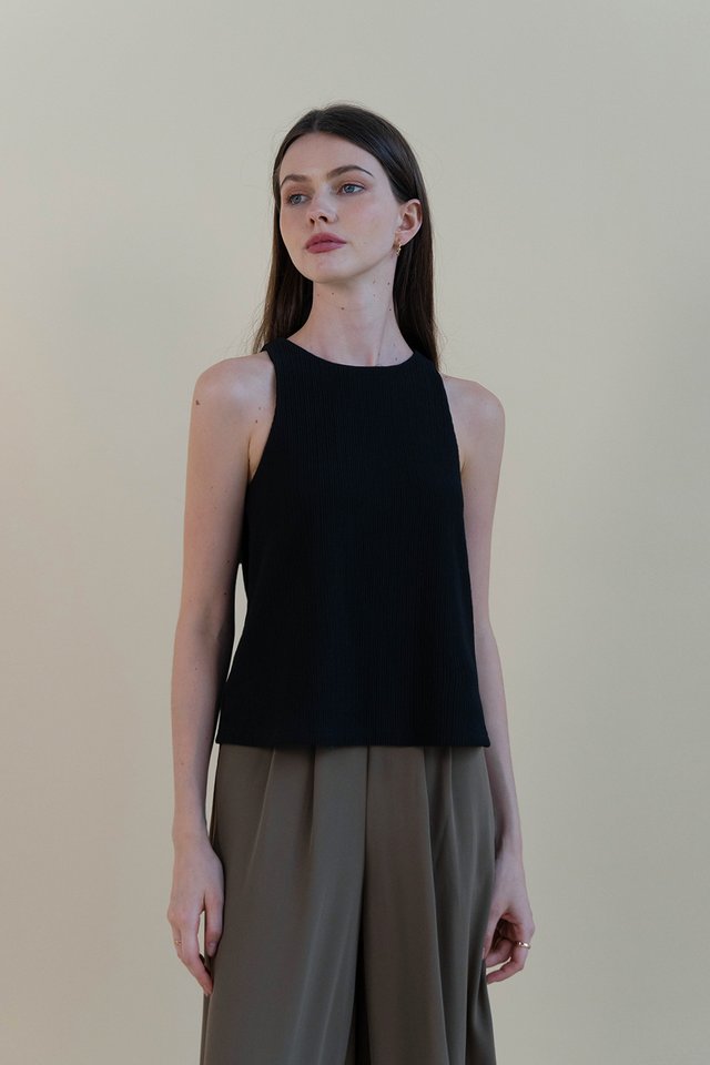REMI TEXTURED HIGH NECK TOP BLACK