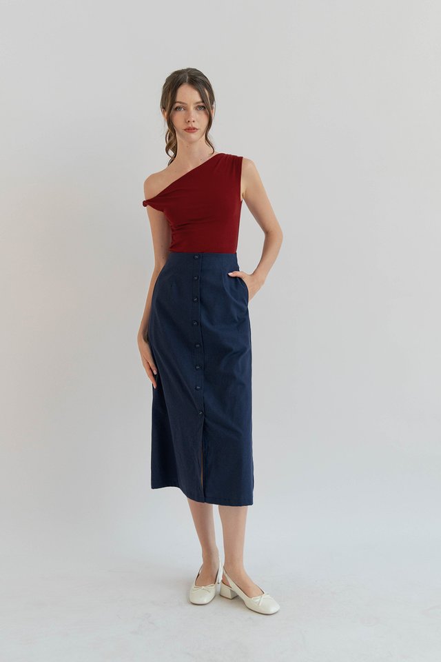 EVE TWIST SHOULDER TOP RED
