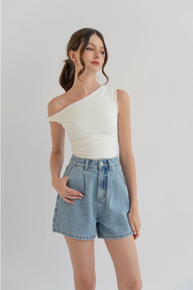 EVE TWIST SHOULDER TOP WHITE