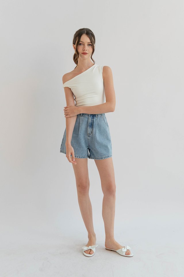 EVE TWIST SHOULDER TOP WHITE