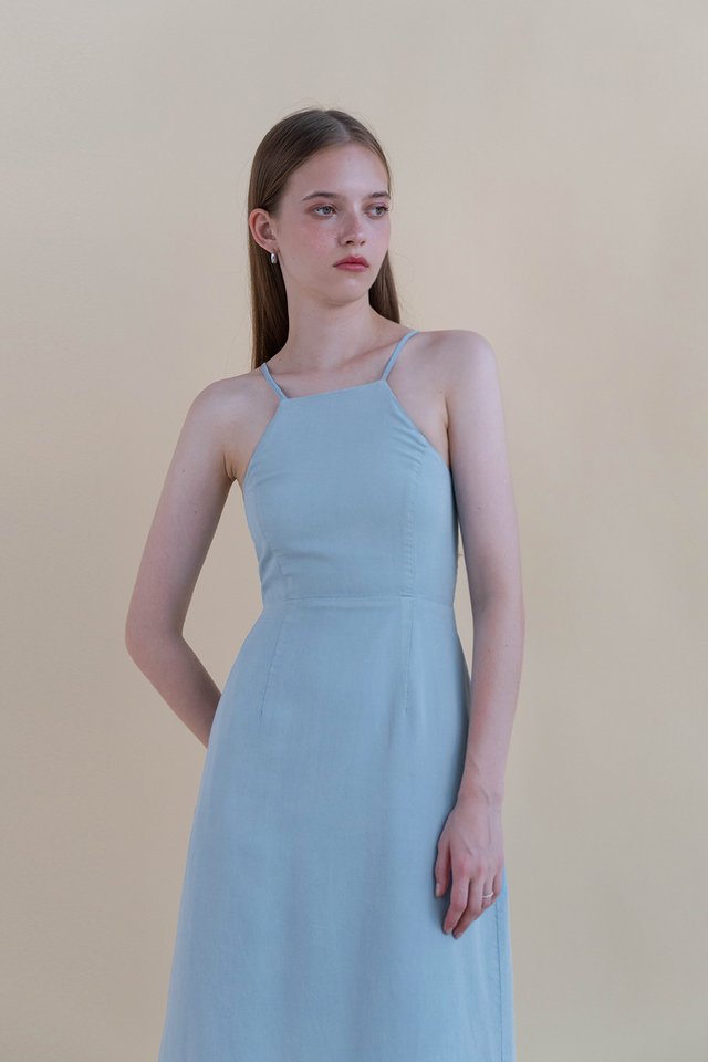 KATRINA CHAMBRAY DRESS LIGHT BLUE