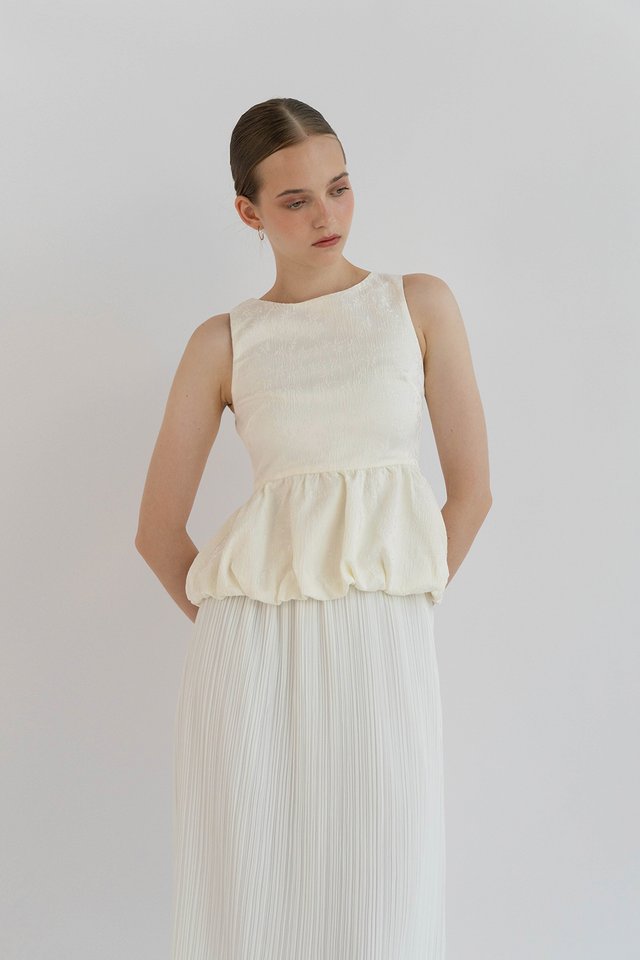 MILA PEPLUM BUBBLE TOP CREAM