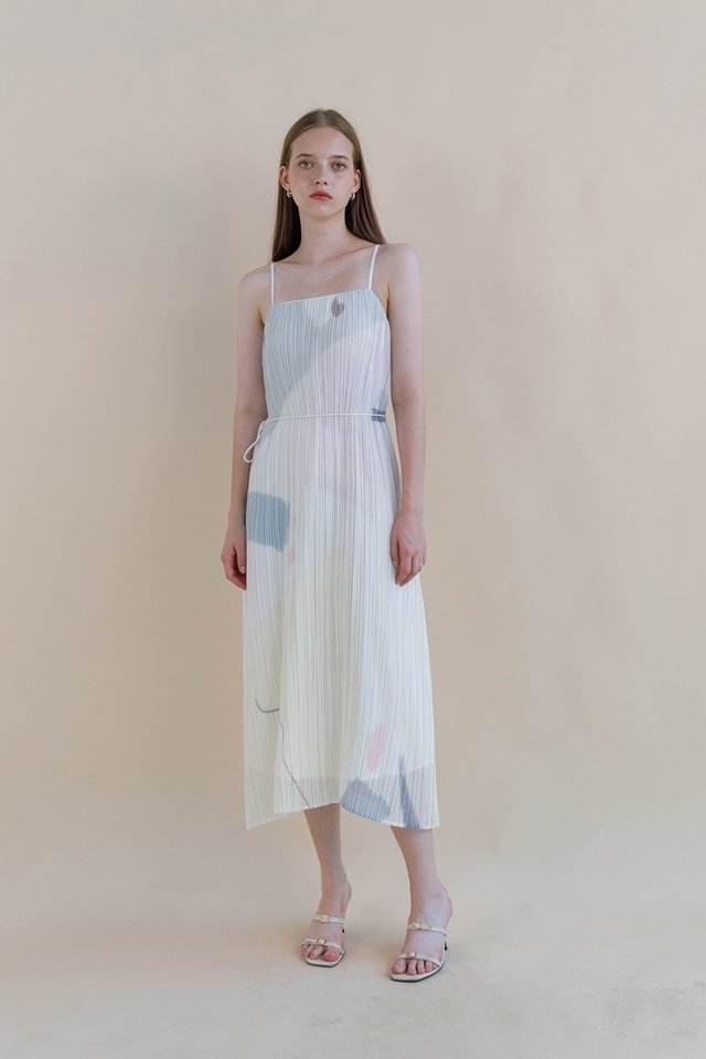 ARIEL PLEATED DRESS FROST
