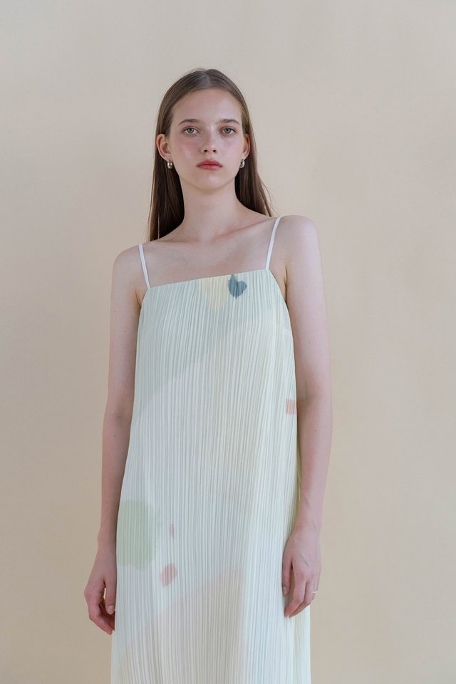 ARIEL PLEATED DRESS SPRING