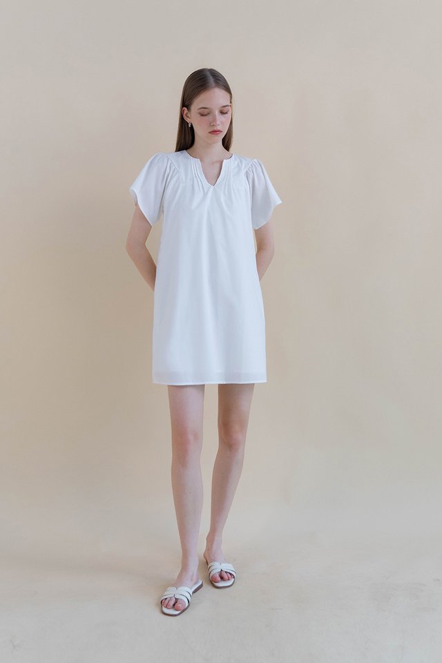 DELLA FLUTTER SLEEVE DRESS WHITE