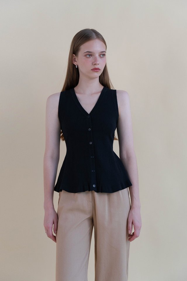 YASMIN KNIT FLARE VEST TOP BLACK
