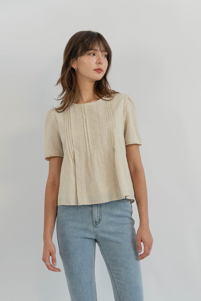 GISELLE PINTUCK BLOUSON SAND