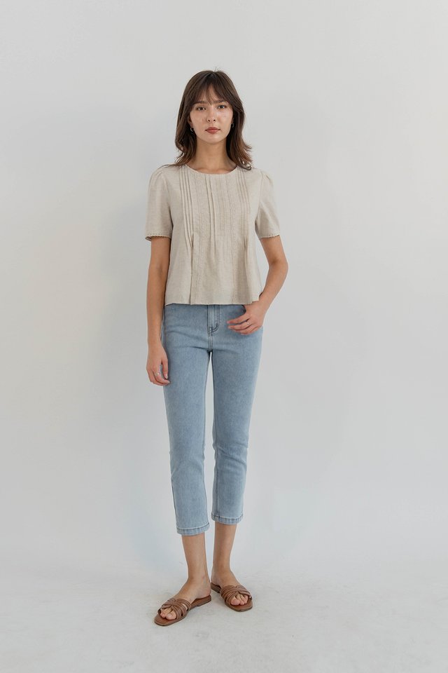 GISELLE PINTUCK BLOUSON SAND