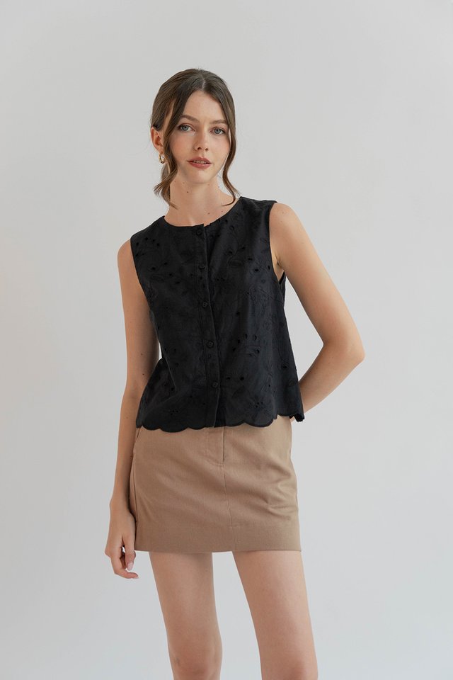 SERENE EYELET VEST TOP BLACK
