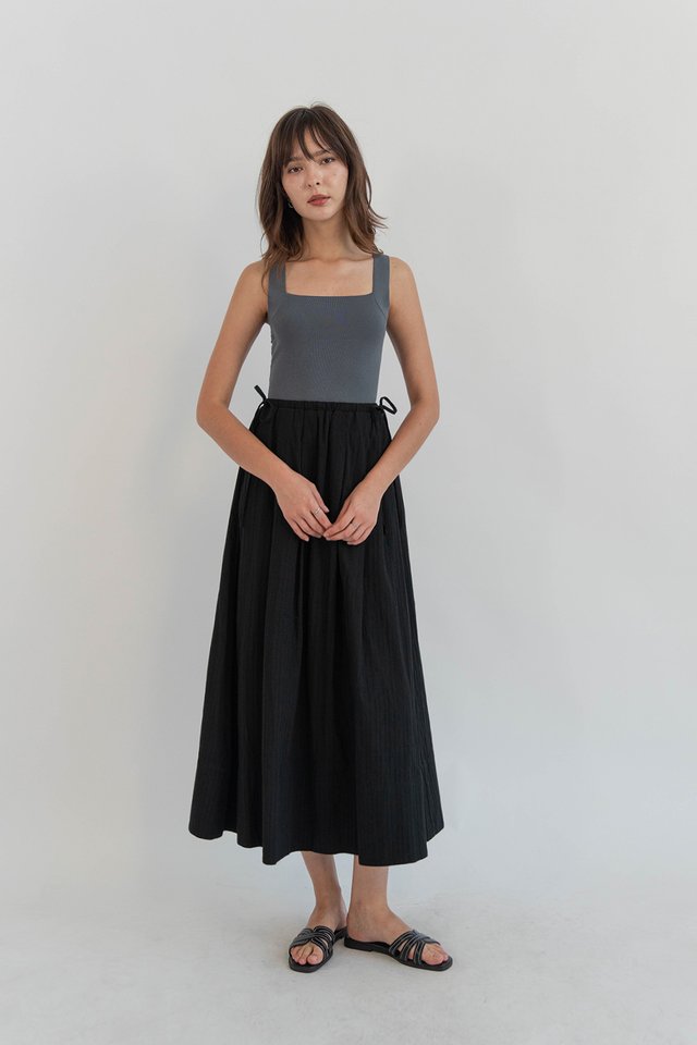 BESS HALTER KNIT TOP STEEL