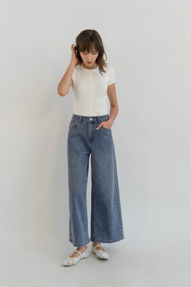 ELIZABETH CAPSLEEVE BUTTON KNIT TOP WHITE
