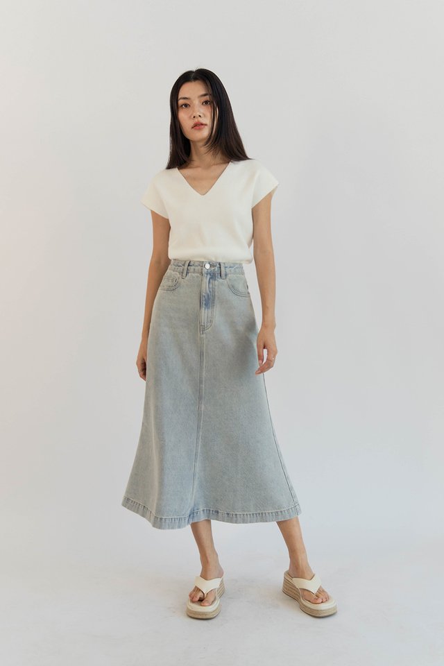 CELIA SLEEVELESS KNIT TOP WHITE