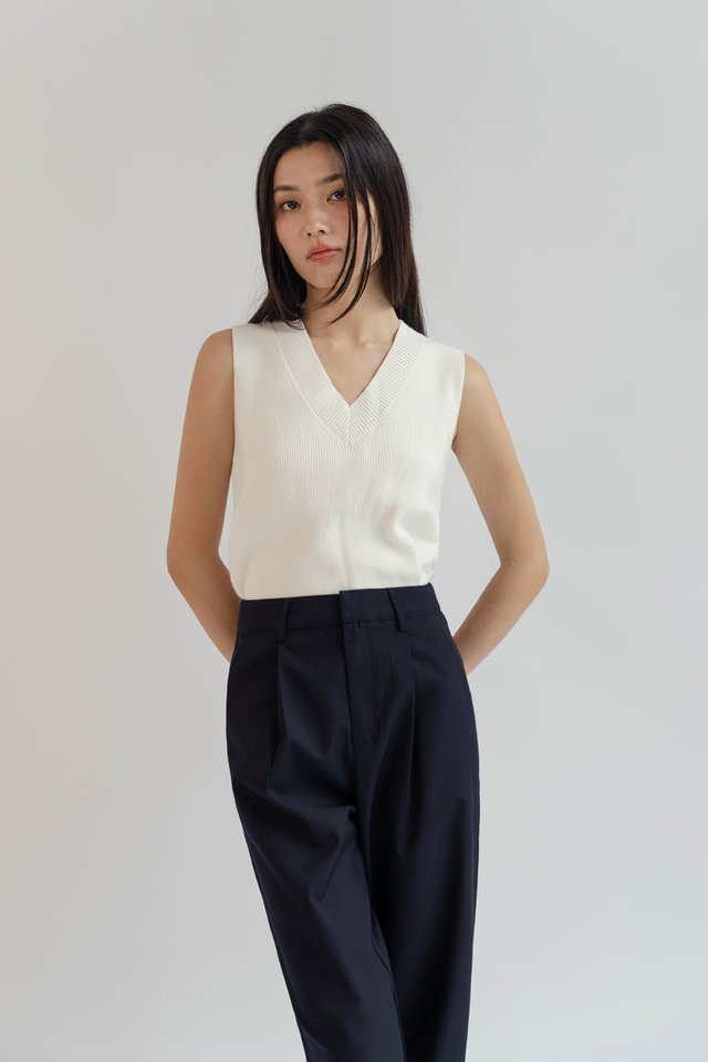 COLEEN SWEATER VEST TOP WHITE