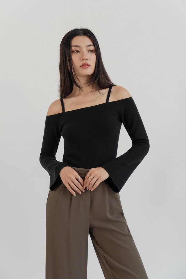 ESME COLD SHOULDER KNIT TOP BLACK