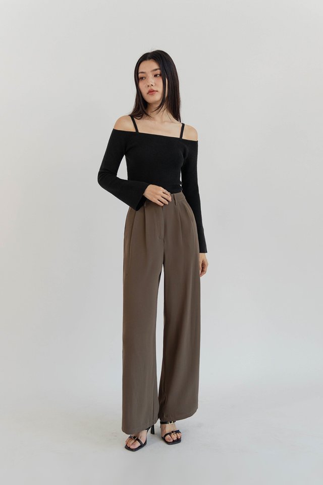 ESME COLD SHOULDER KNIT TOP BLACK