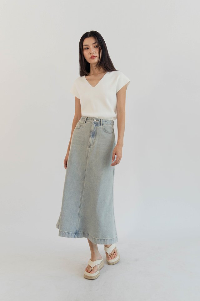 NATALIA FLARE DENIM SKIRT LIGHT WASH