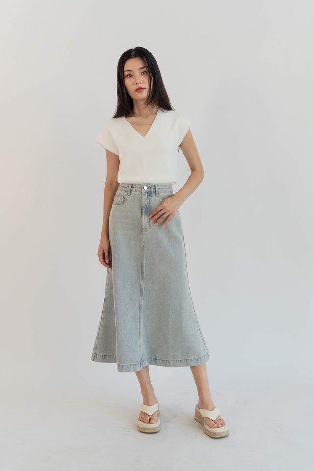 NATALIA FLARE DENIM SKIRT LIGHT WASH
