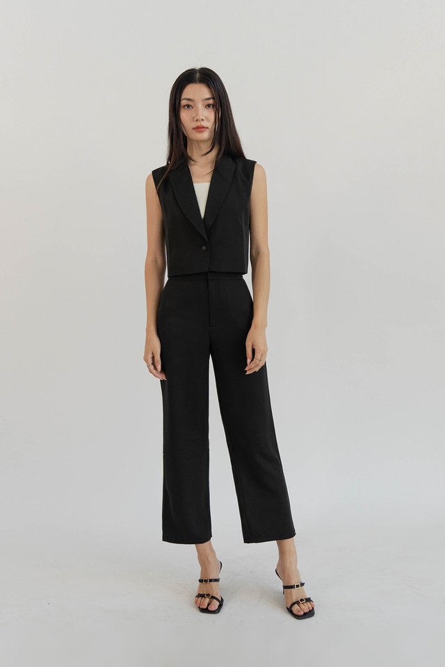 REESE CROP VEST TOP BLACK