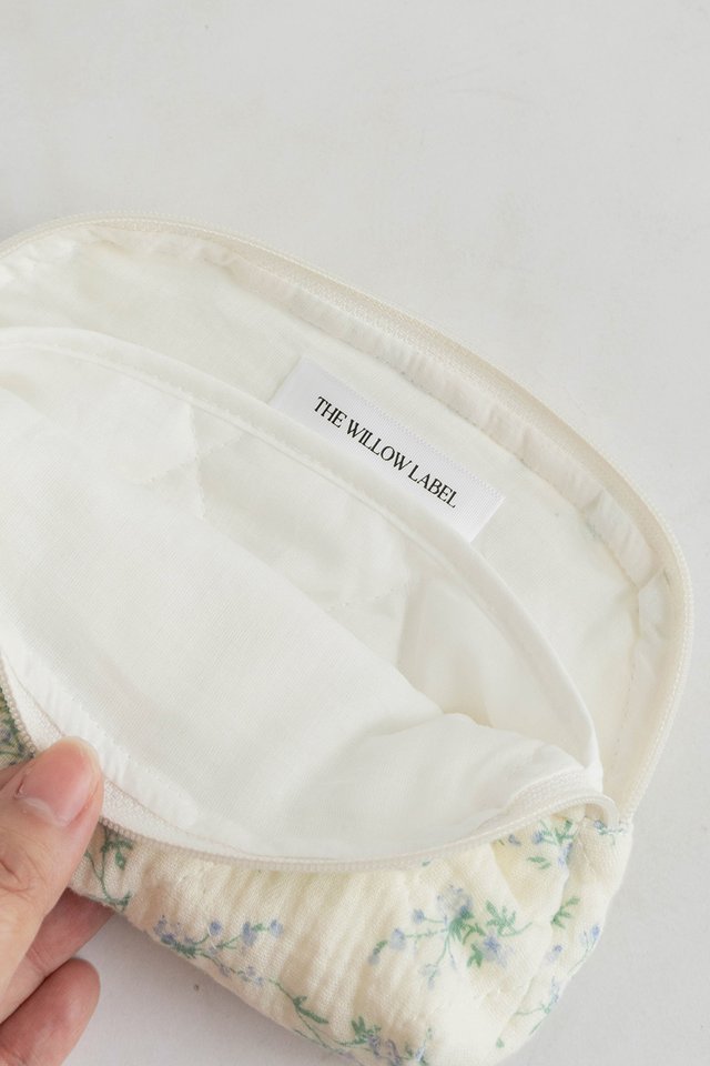 CLOUD POUCH BLIND BOX