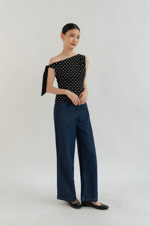 TINSLEY OFF SHOULDER TIE TOP POLKA