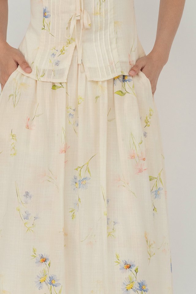 (PREORDER) ELOWEN FLORAL SKIRT CREAM