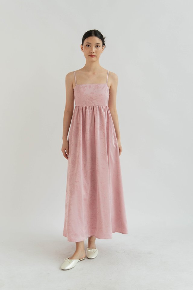 QIU BABYDOLL DRESS (PADDED) PINK