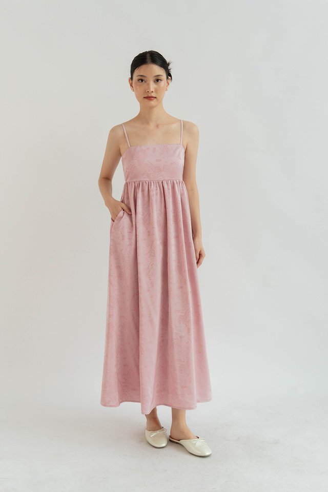 QIU BABYDOLL DRESS (PADDED) PINK