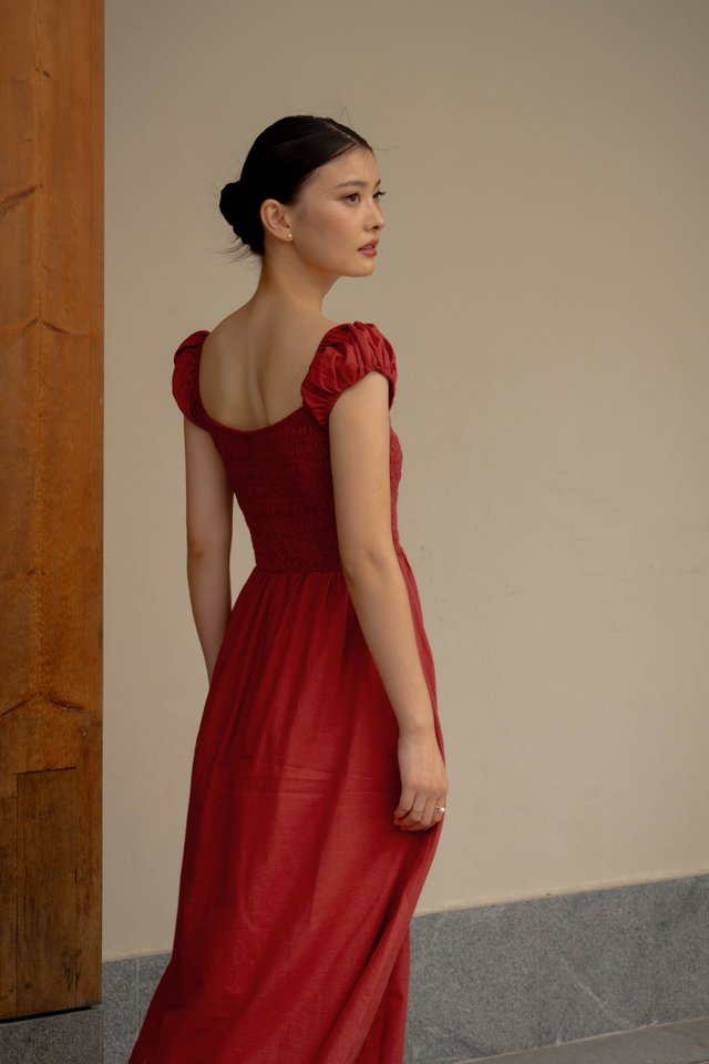 SOLENE SMOCKED LINEN DRESS AMBER