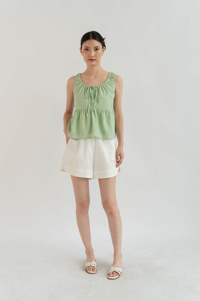 VANNA CURVED HEM SHORTS LINEN WHITE
