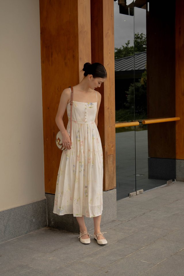 YUMI FLORAL DRESS CREAM