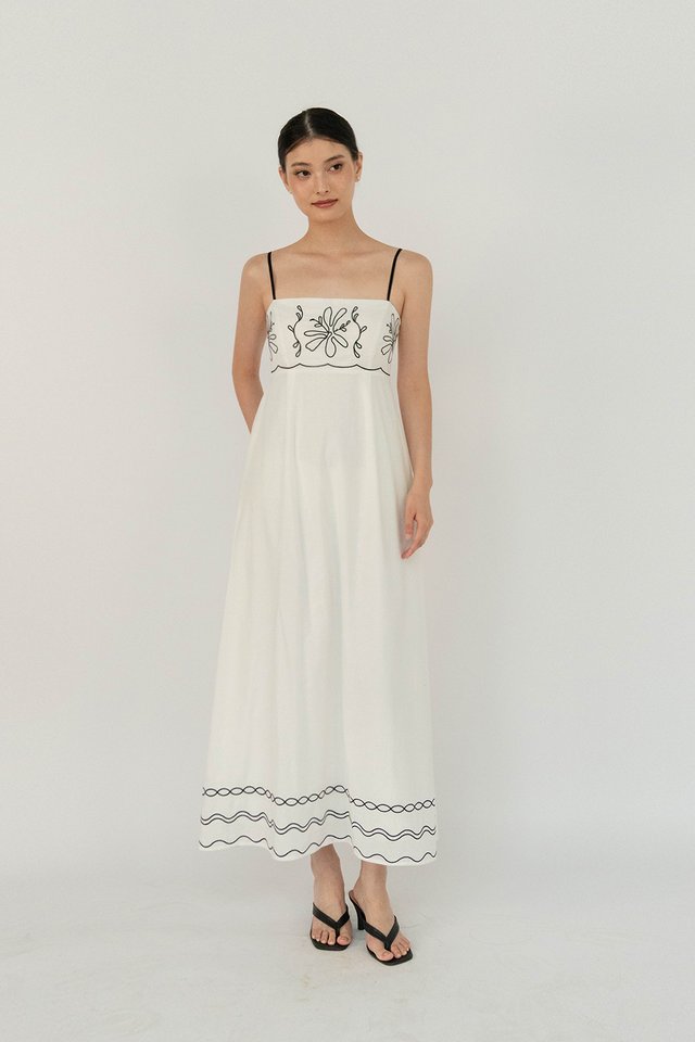 ASHLYN EMBROIDERY DRESS WHITE