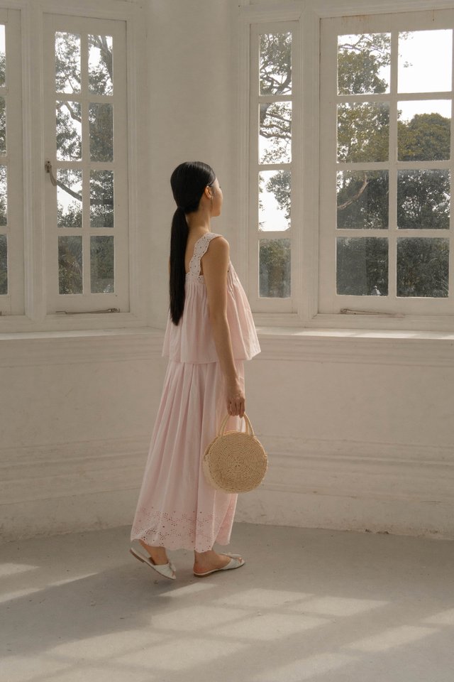 EIRA CROCHET PANEL FULL SKIRT POWDER PINK