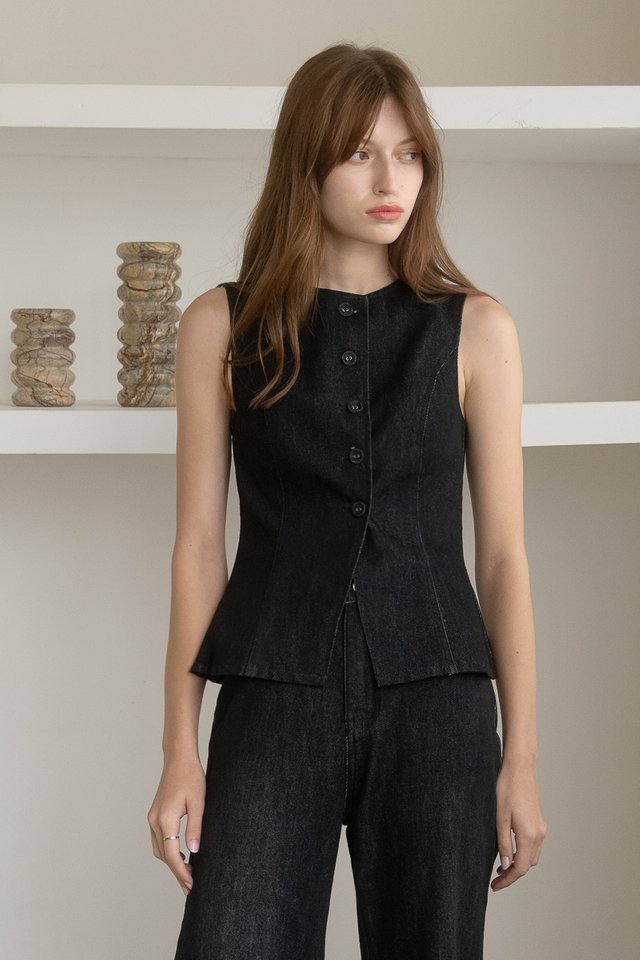 HAYDEN DENIM VEST TOP WASHED BLACK
