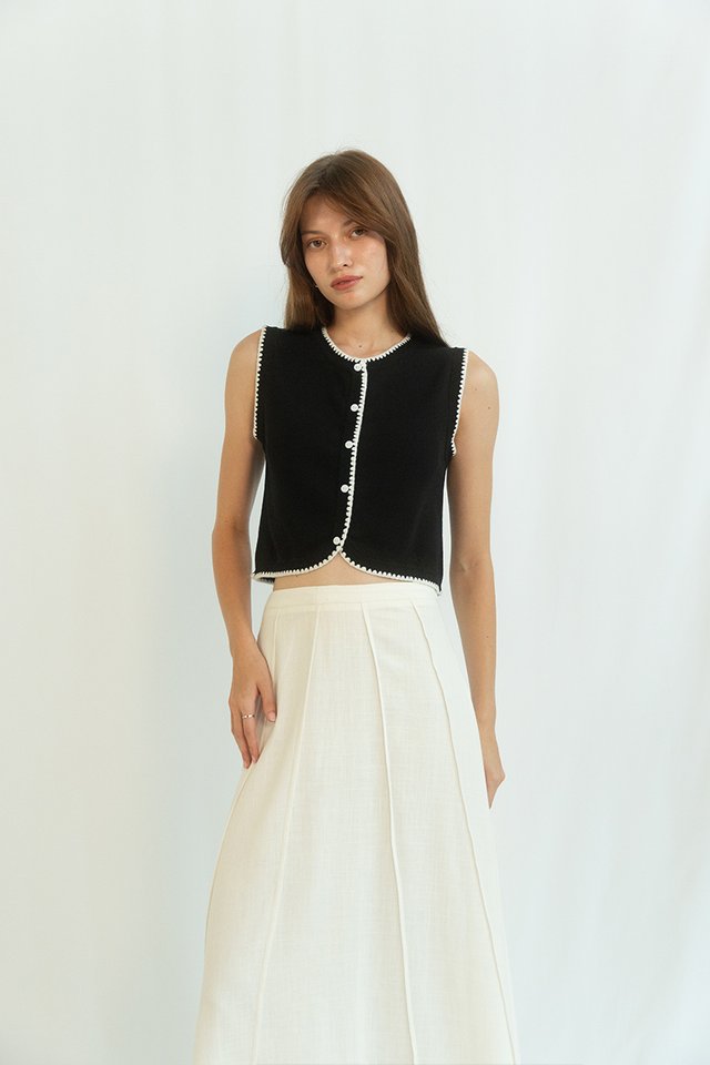 BEVERLY CONTRAST KNIT VEST BLACK
