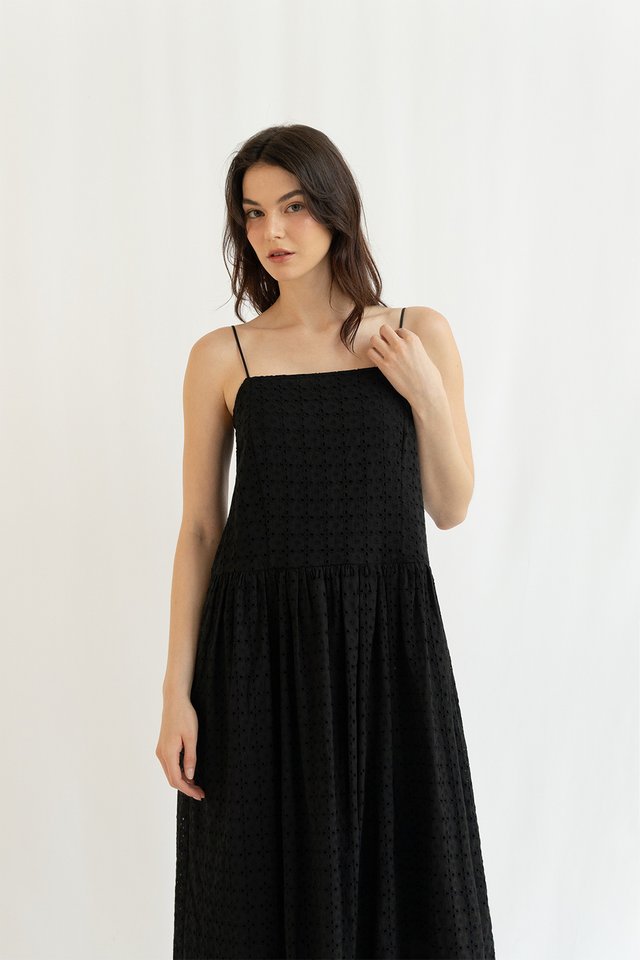 CARISSA EYELET DRESS BLACK