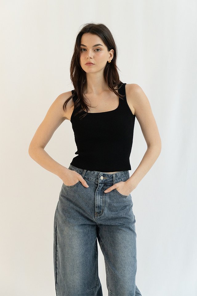 CHARLIZE RIBBED KNIT TANK TOP (PADDED) BLACK