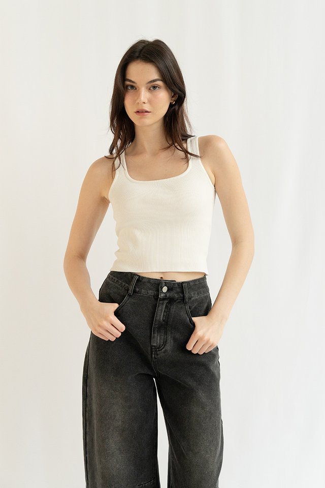 CHARLIZE RIBBED KNIT TANK TOP (PADDED) WHITE